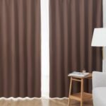 クモリ(Kumori) カーテン 遮光度99.99% 1級 遮光カーテン しっかり厚手 断熱 遮熱 防寒 防音 節電効果 省エネ 形状記憶加工 洗濯可能 無地 寝室 リビング アジャスター フック付き(ブラウン・幅100cm×丈80cm・2枚組)