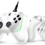 Razer Wolverine V2 Chroma (White) PC&XBOX用コントローラー メカタクタイル アクションボタン 方向キーのボタン割り当て可能 6つのマルチファンクションボタン 集中連射 Choma Windows10/Xbox One/Xbox Series X|S/PC対応 【日本正規代理店保証品】 RZ06-04010200-R3M1